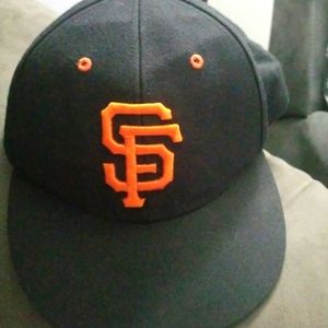 San Francisco Giants-SF Forty Seven Brand Baseball Hat Black Orange Snap-back.